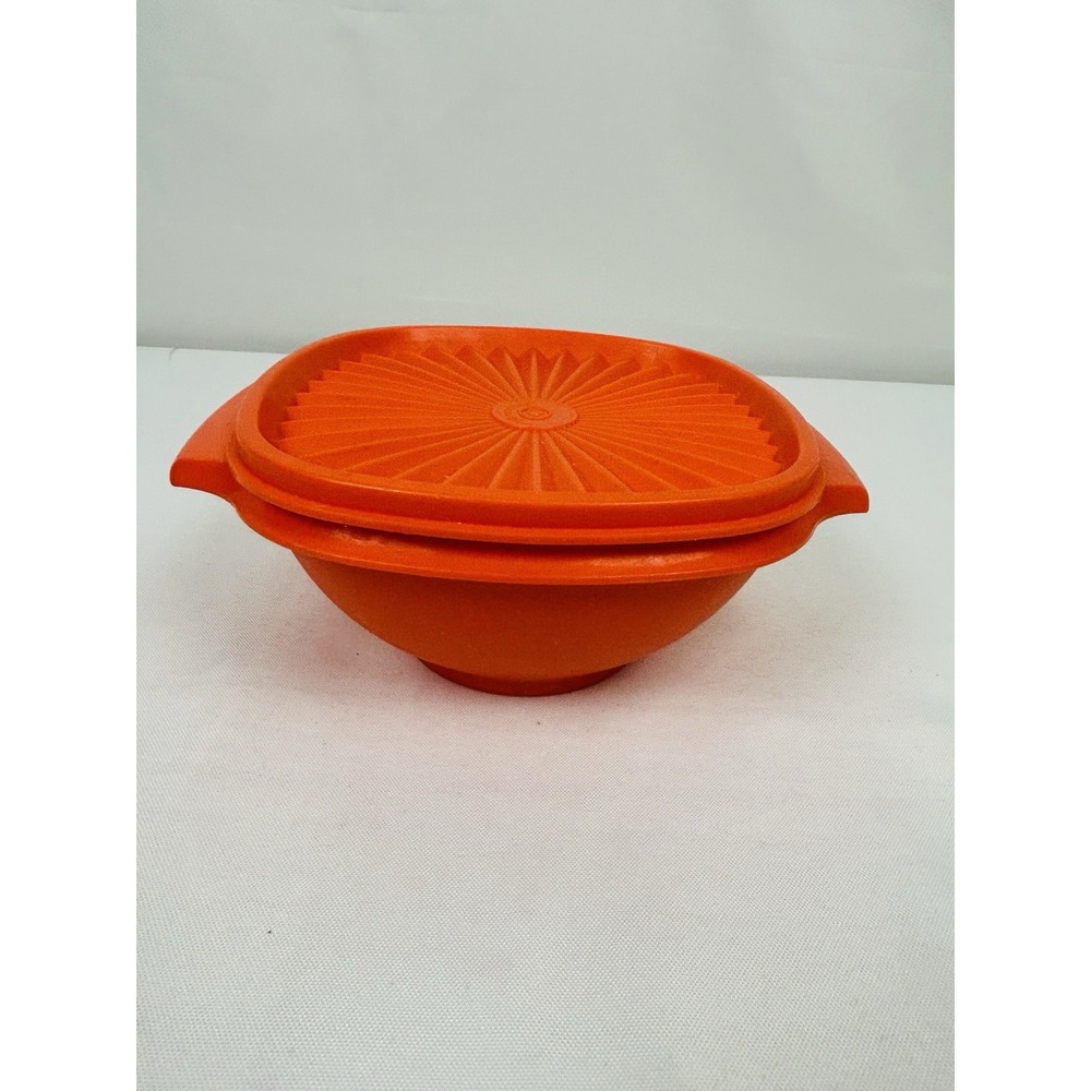 Tupperware Servalier Orange Bowl 840 & Sunburst Lid 841 Vintage 6.5" Round